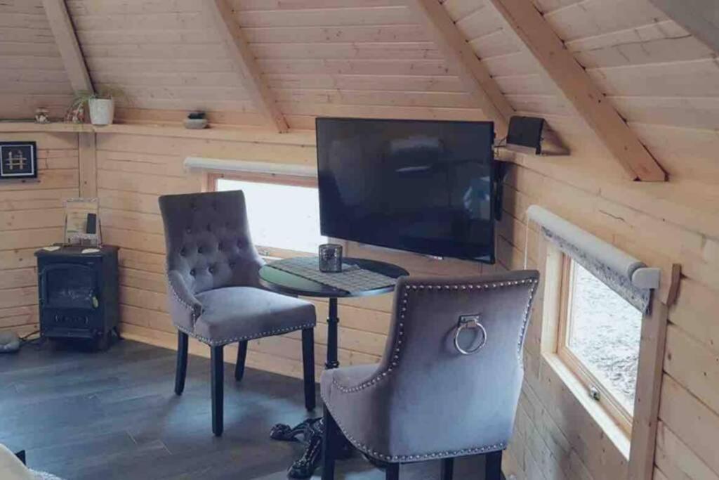 Unique Luxury Cabin Инвернесс Экстерьер фото